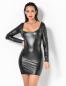 Preview: Junge Frau mit figurbetontem schwarzem Minikleid mit langen Ärmeln